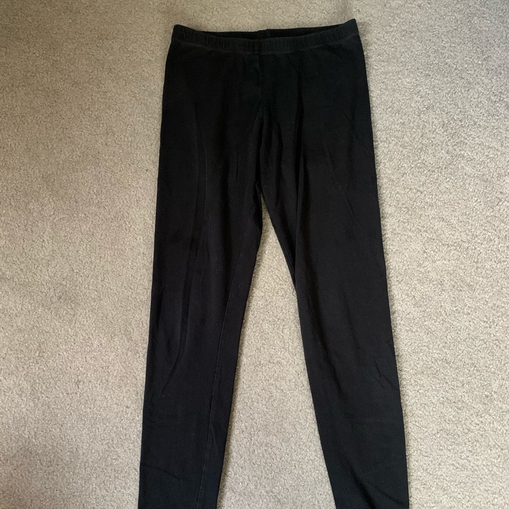 Black leggings